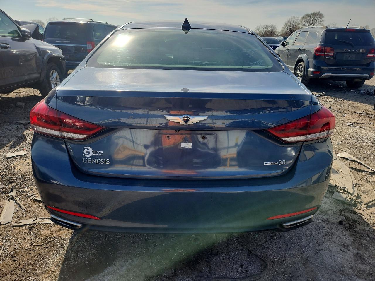 Hyundai Genesis 3.8l