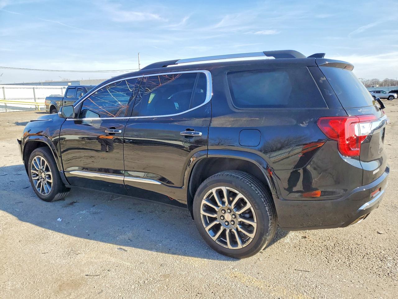 GMC Acadia Denali