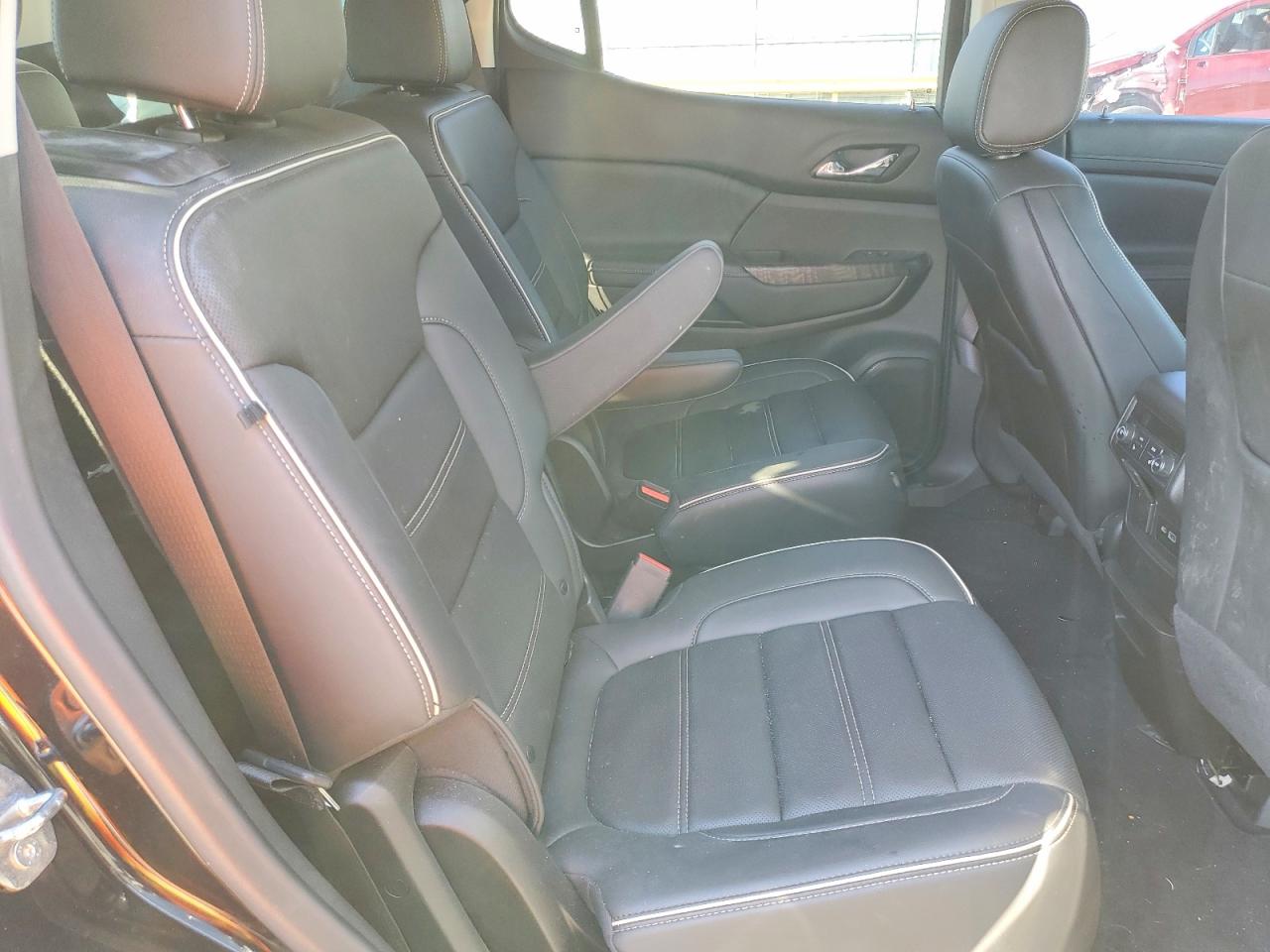GMC Acadia Denali