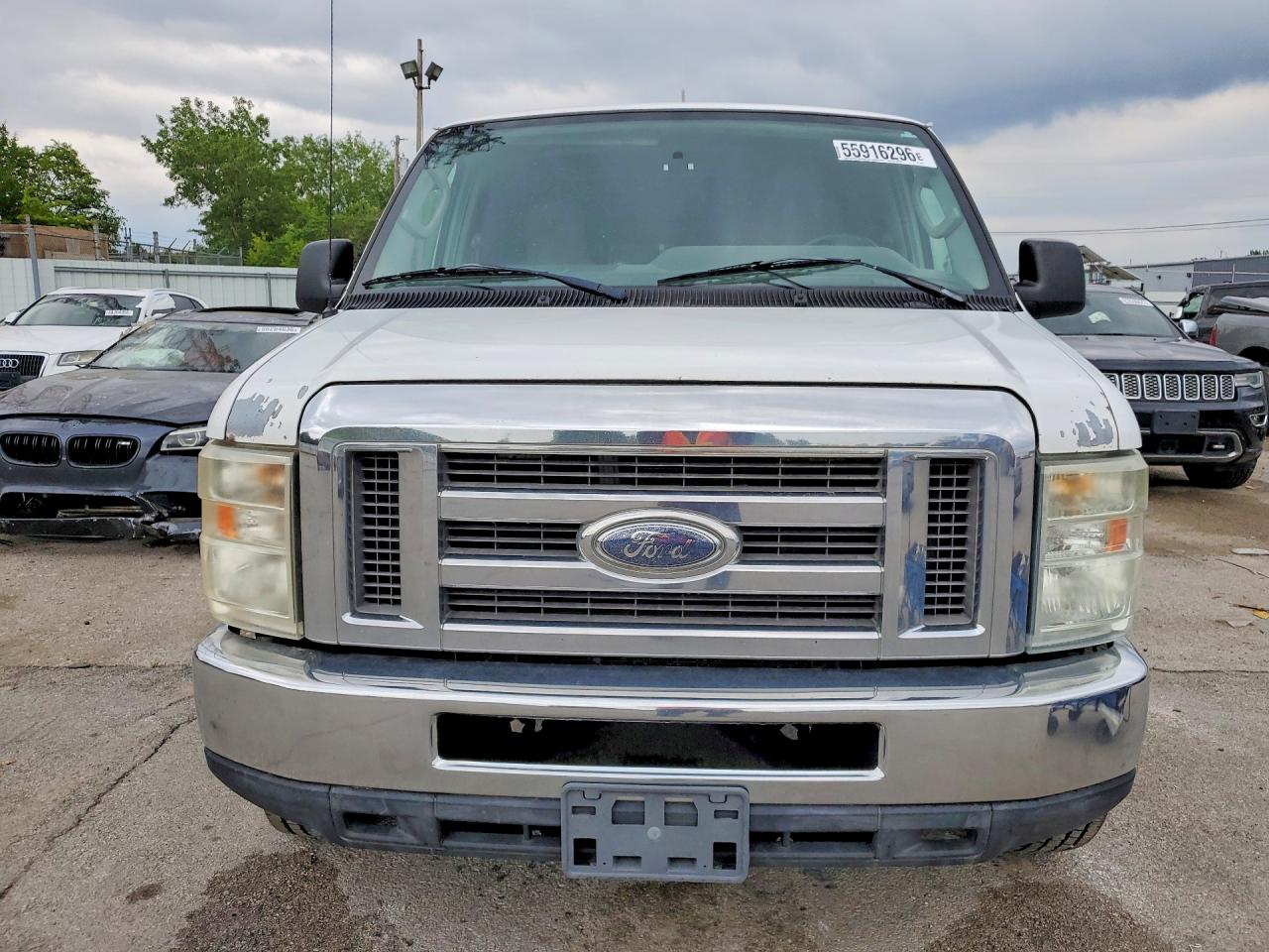Ford Econoline E350 Super Duty Wagon