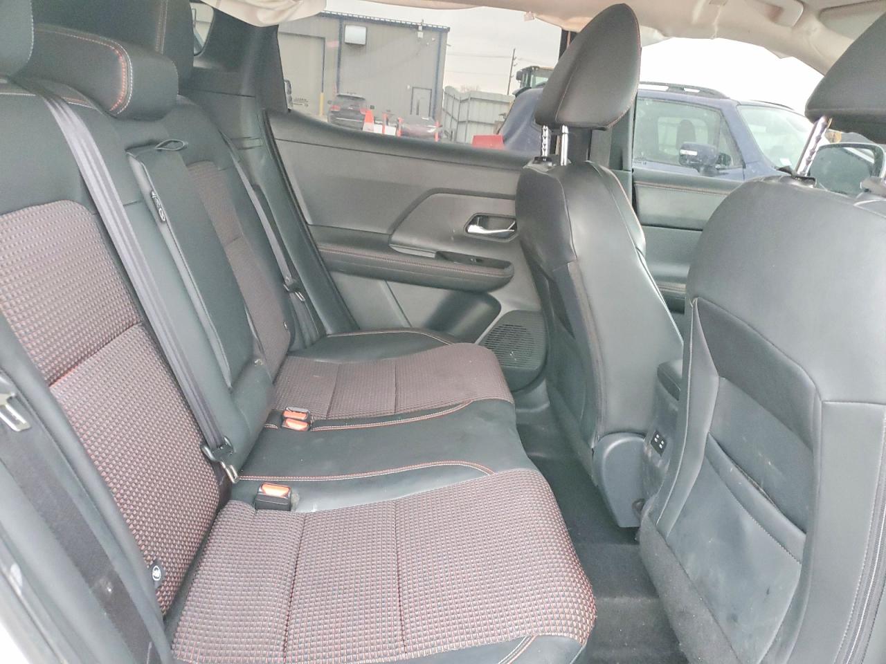 Nissan Kicks Sr