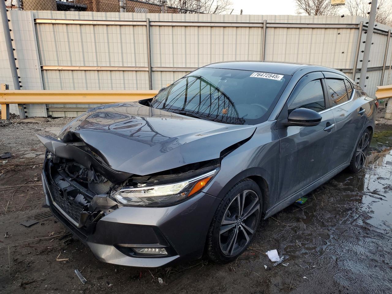 Salvage Nissan Sentra Image
