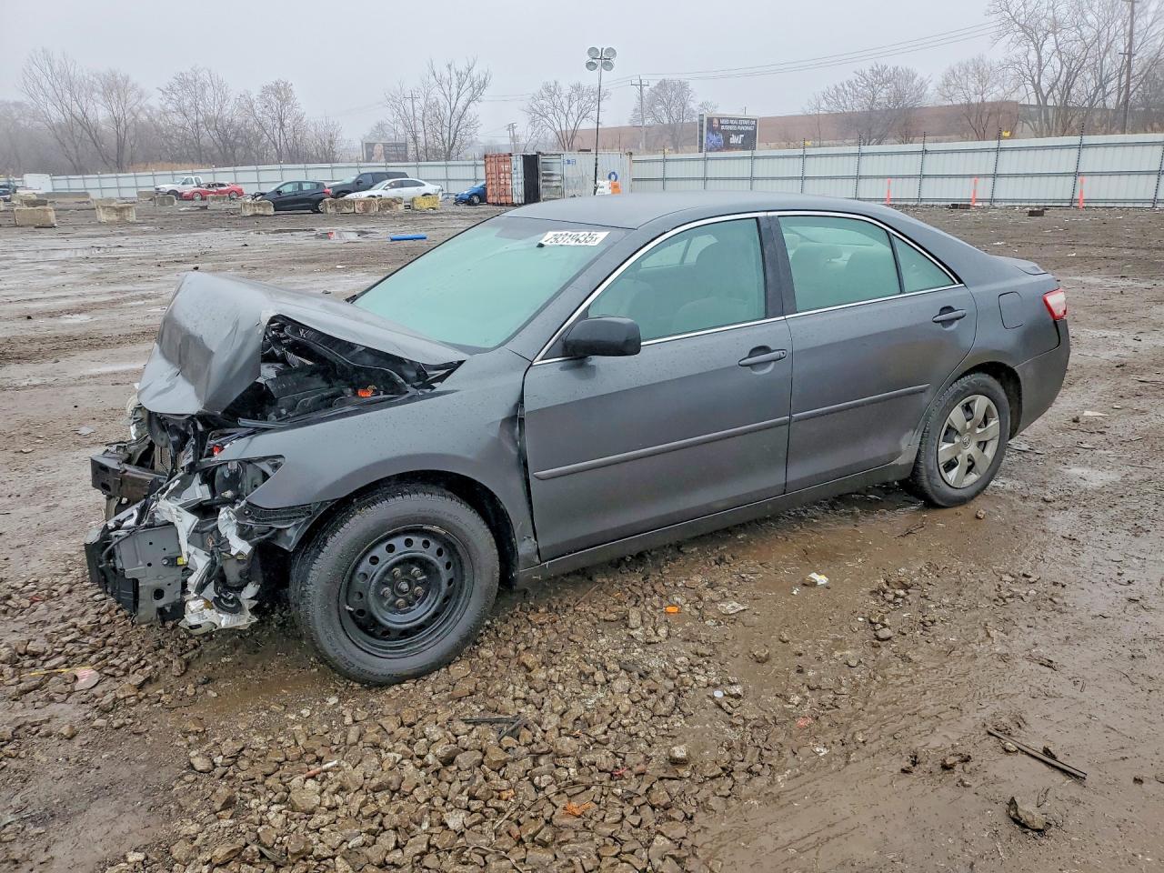 Salvage Toyota Camry Image