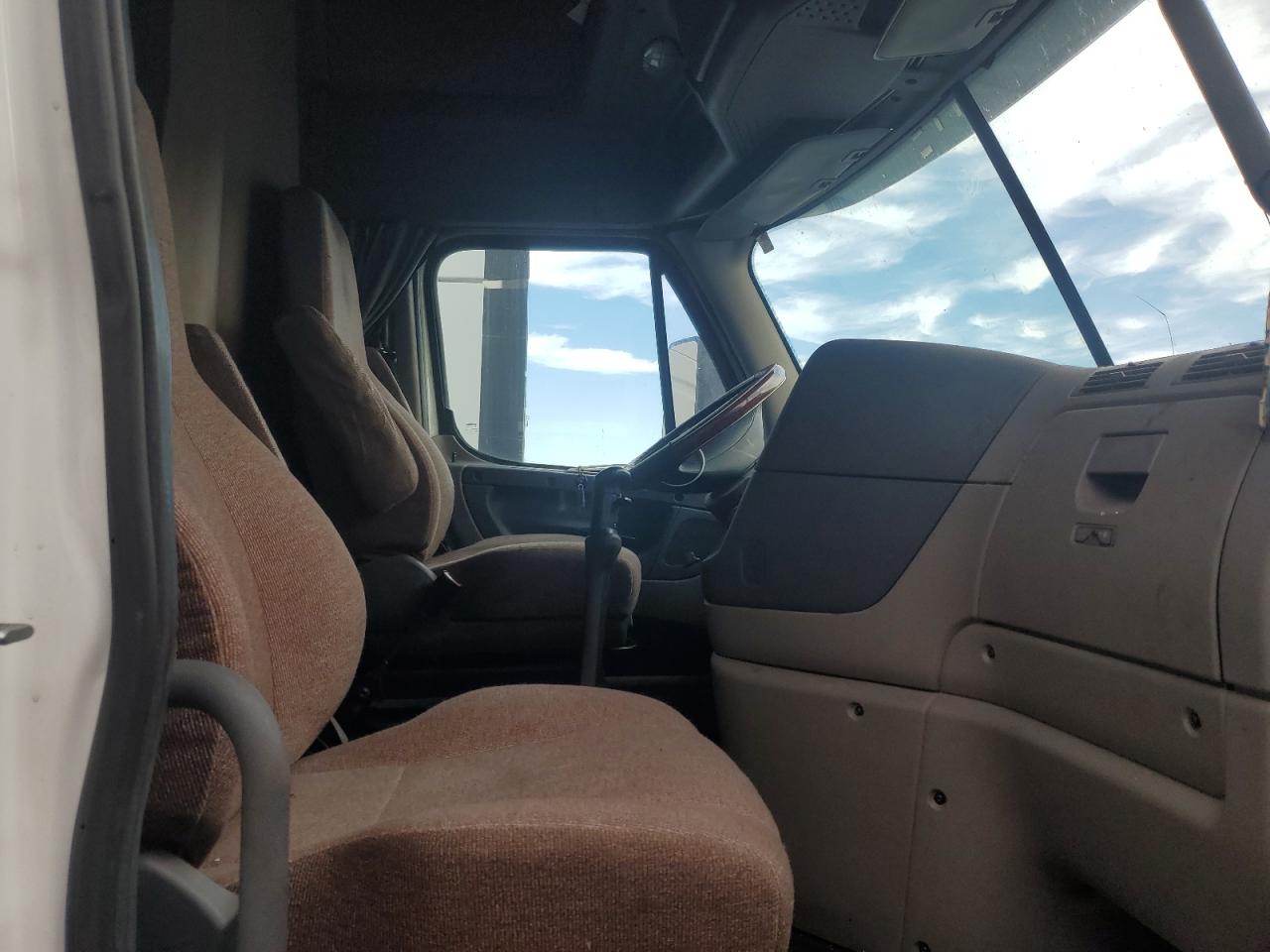 Freightliner Cascadia 1