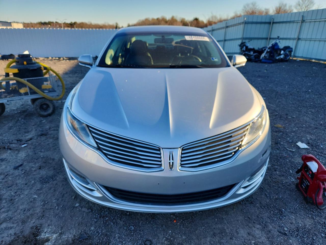 Lincoln MKZ