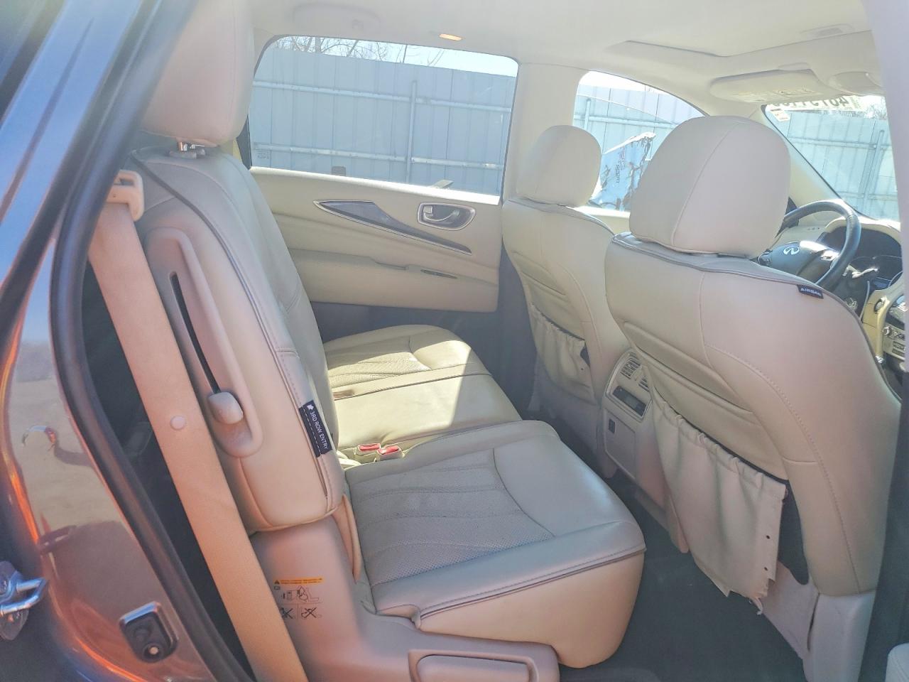 INFINITI Qx Luxe