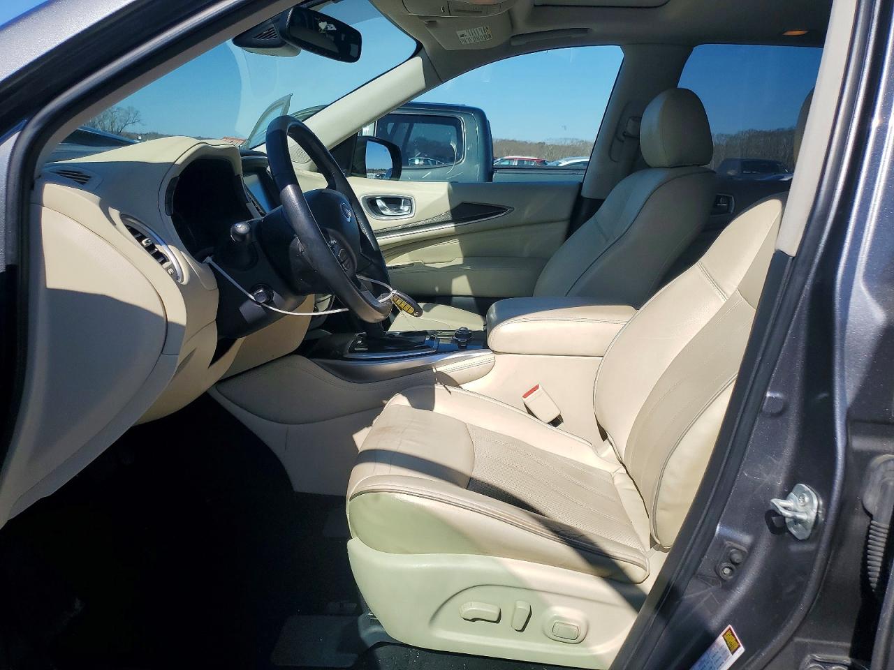 INFINITI Qx Luxe