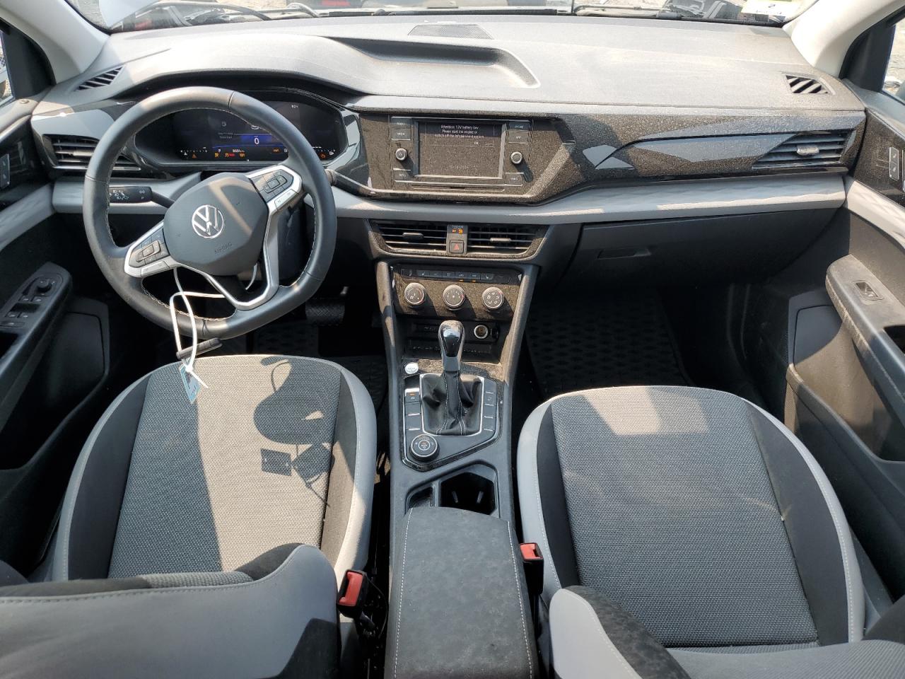 Volkswagen Taos S