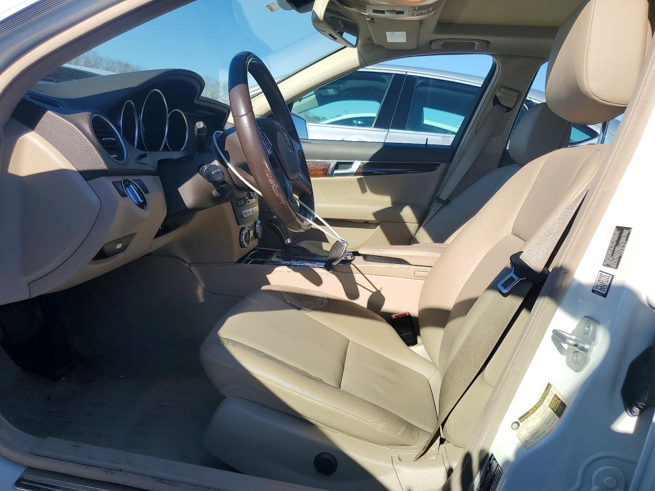 Mercedes-Benz C-Class 300 4matic
