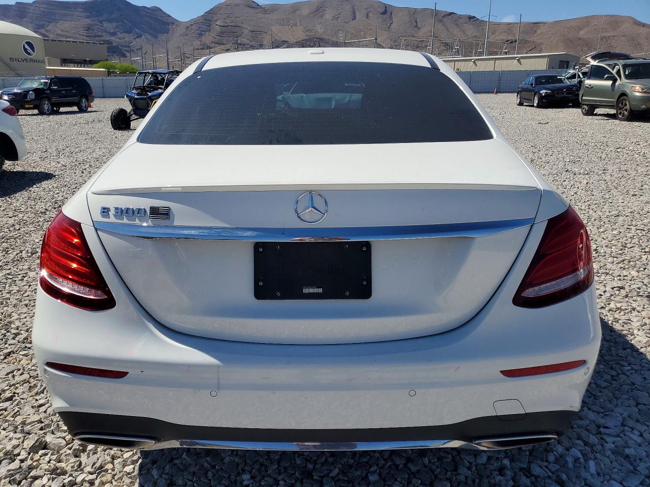 Mercedes-Benz E-Class 300