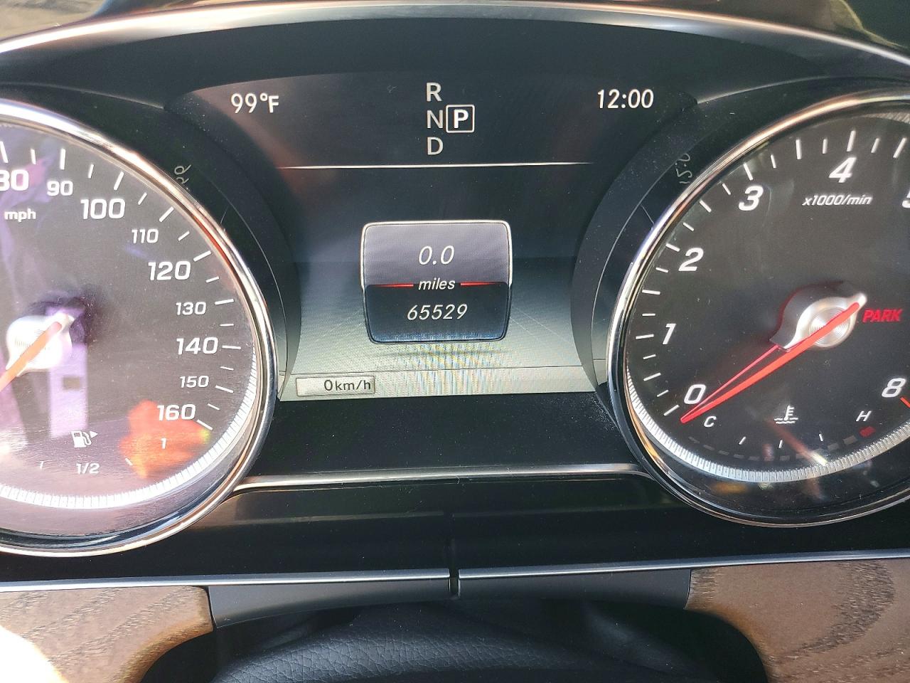 Mercedes-Benz E-Class 300