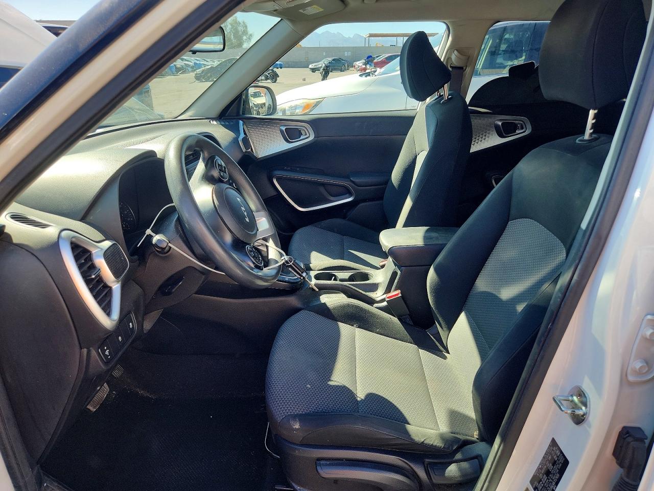 Kia Soul Lx