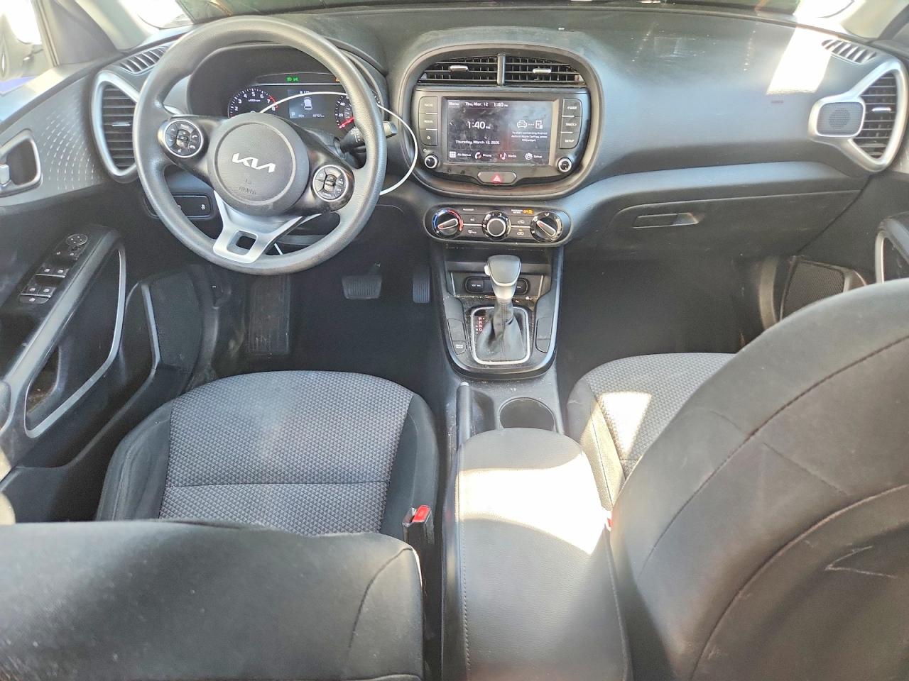 Kia Soul Lx