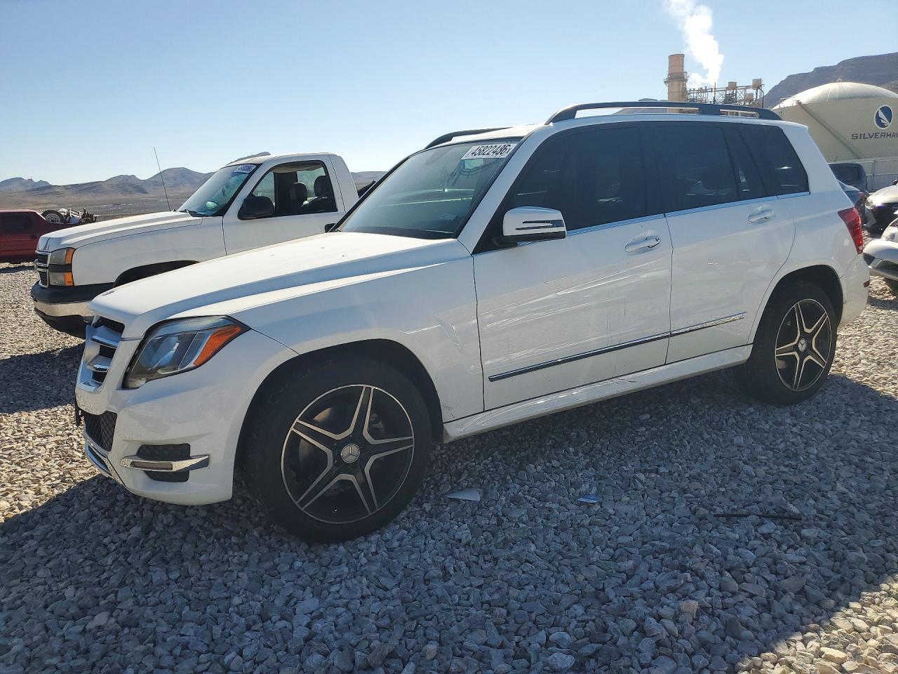 Salvage Mercedes-Benz GLK Image