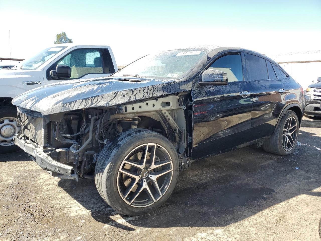 Salvage Mercedes-Benz GLE Image