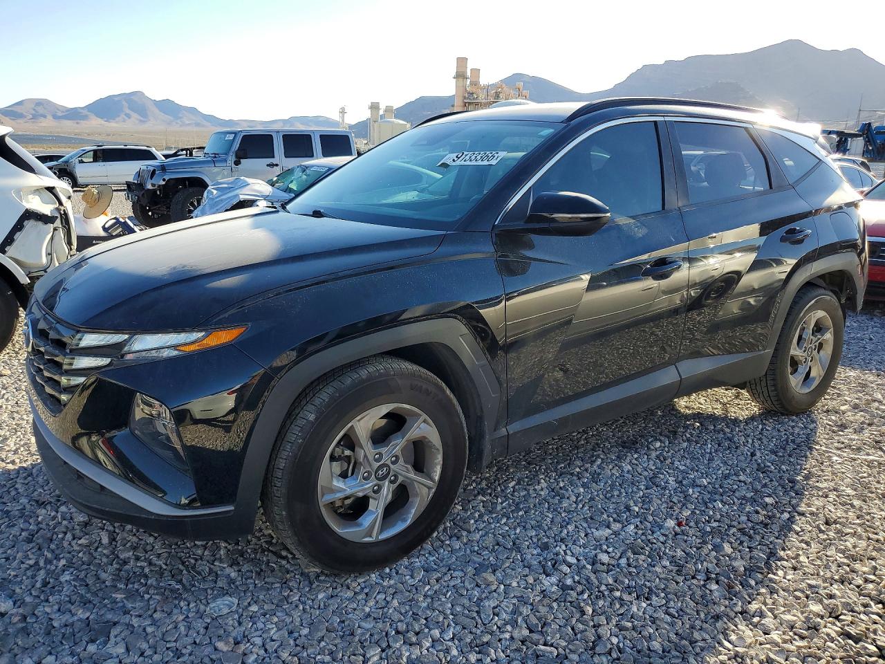 Salvage Hyundai TUCSON Image