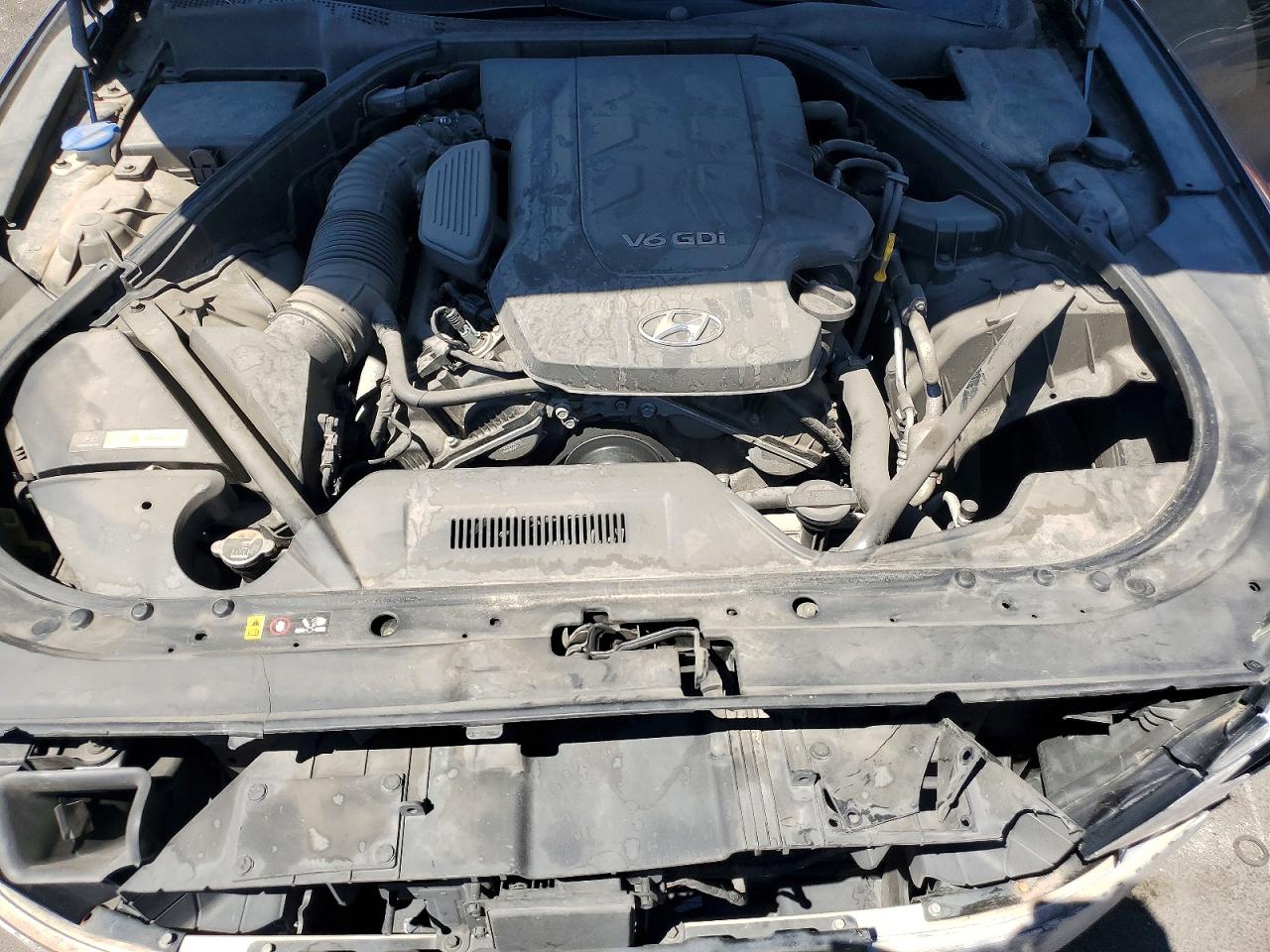 Hyundai Genesis 3.8l