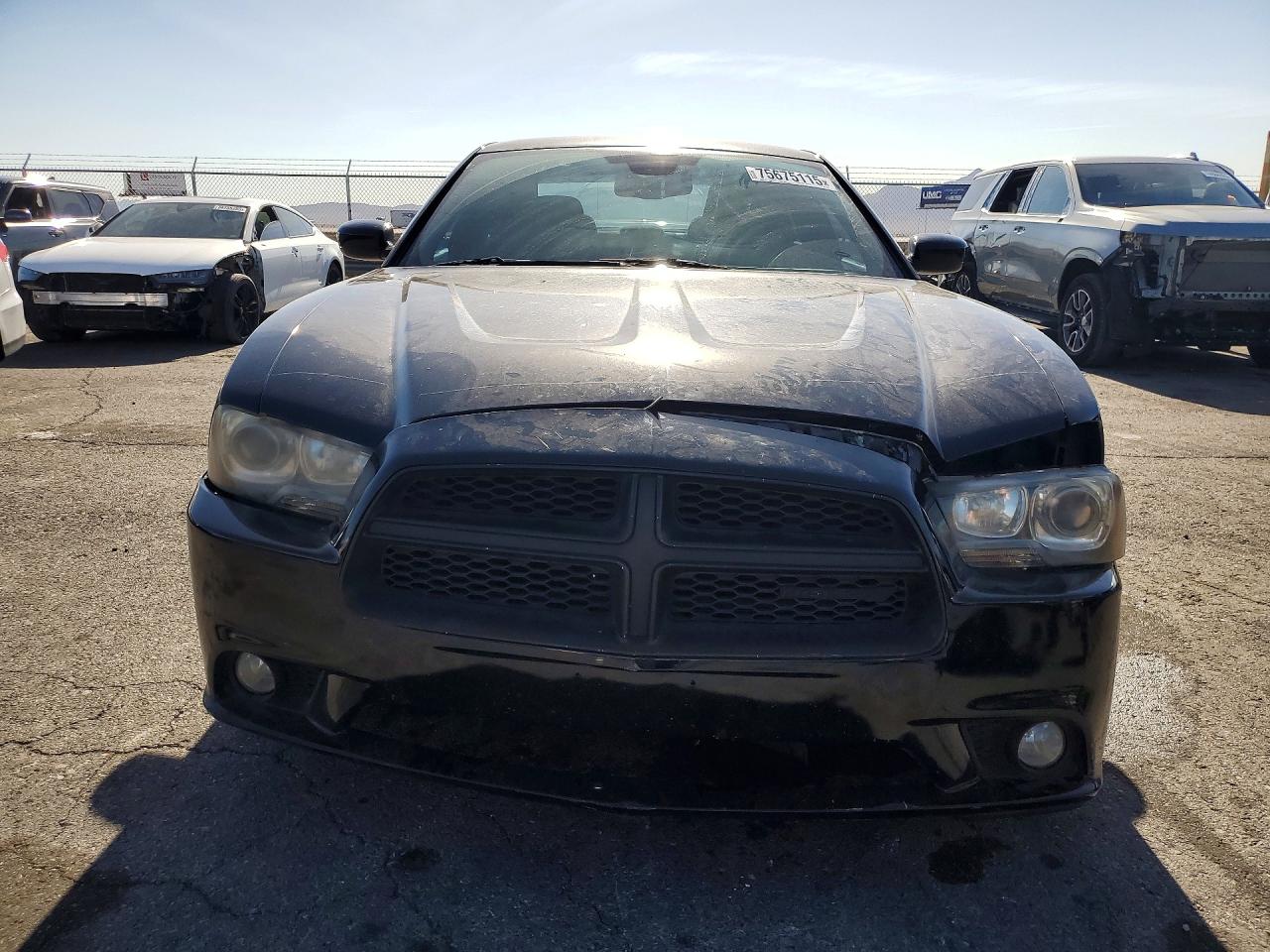Dodge Charger Sxt