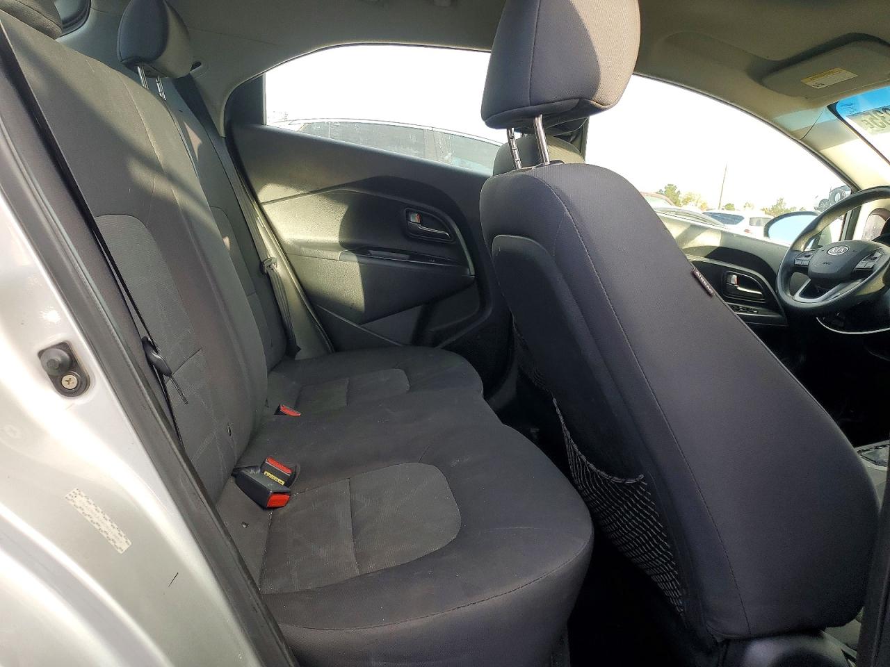 Kia Rio Lx