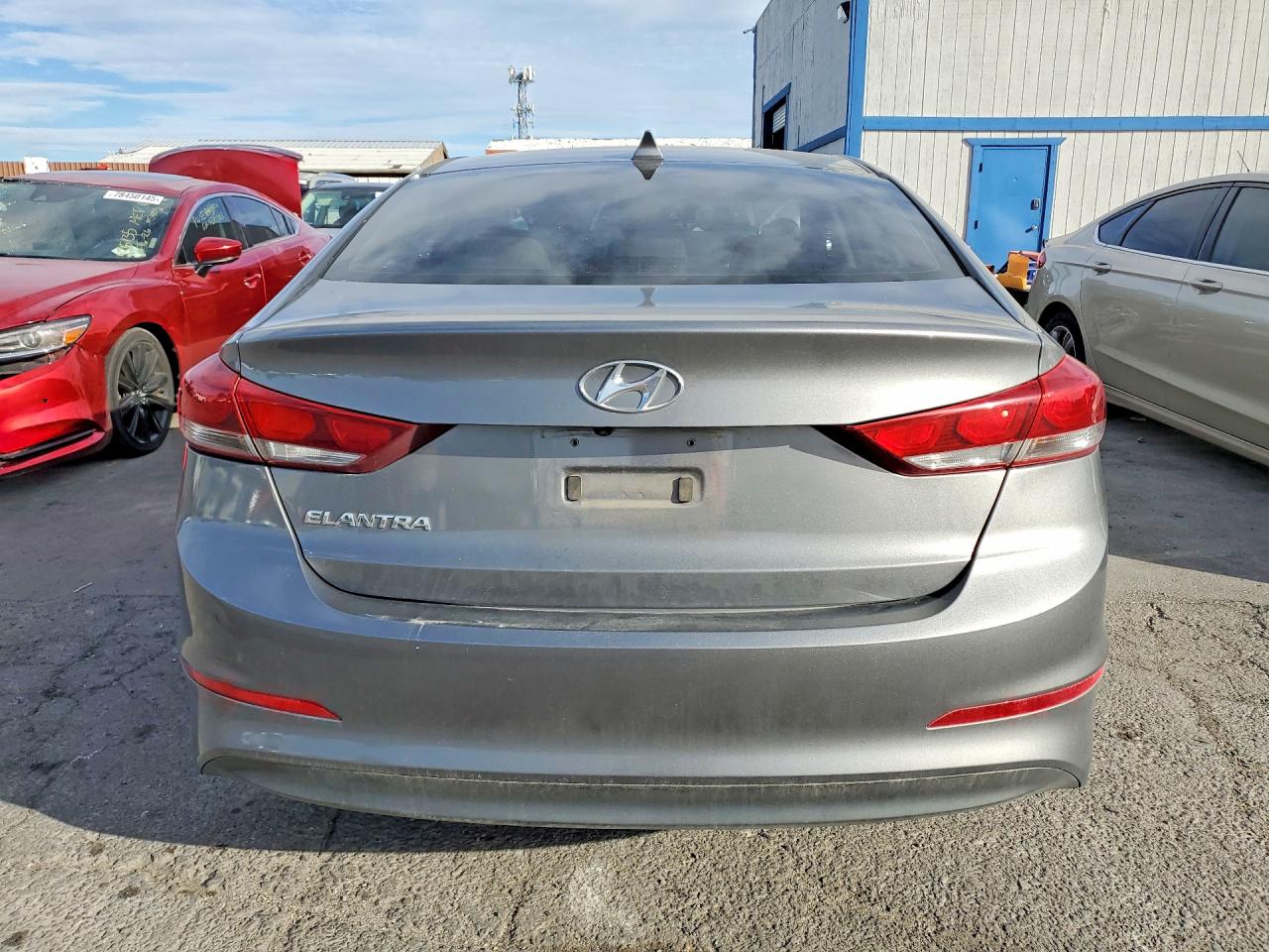 Hyundai ELANTRA Sel