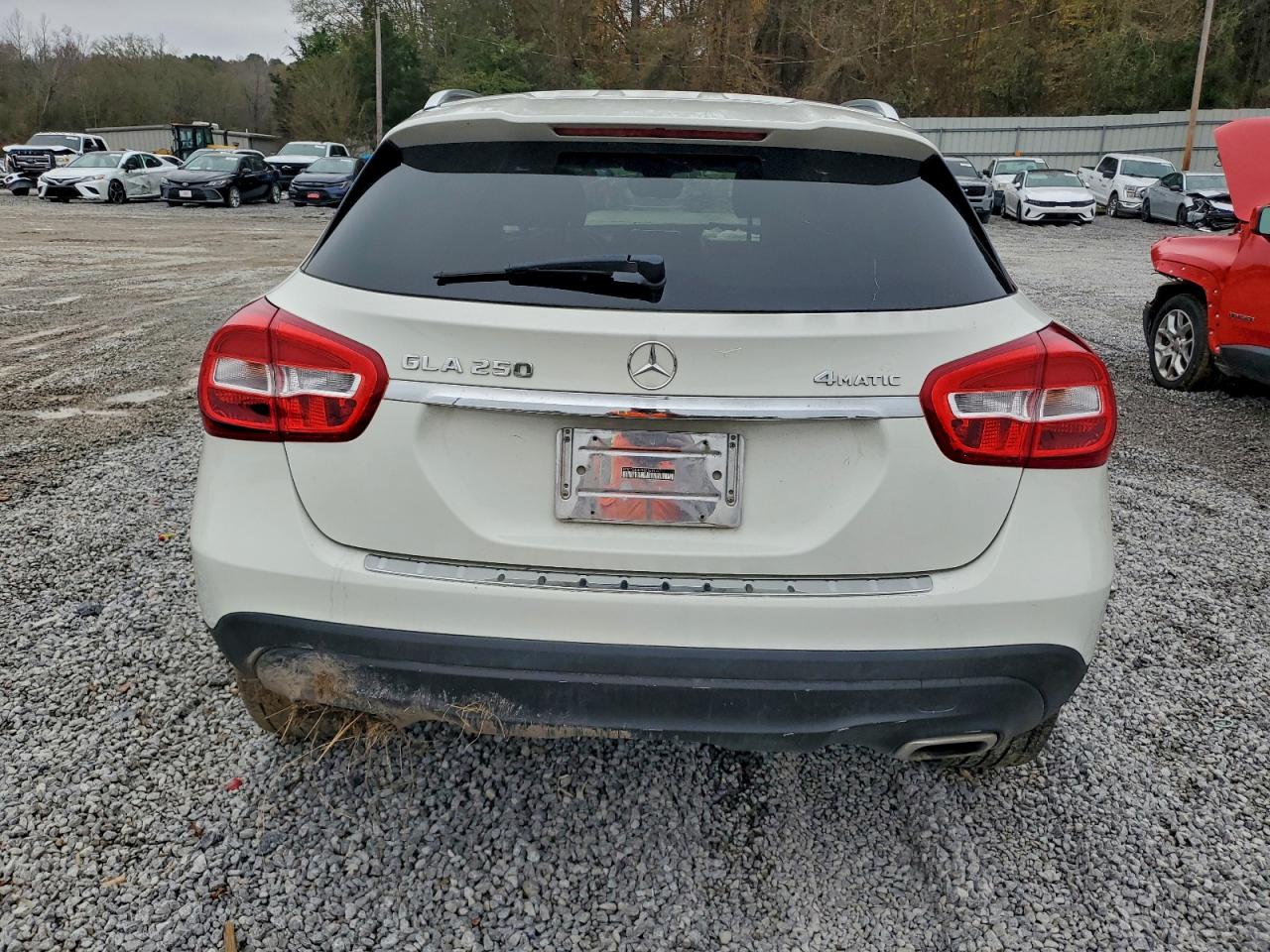 Mercedes-Benz GLA 250 4matic