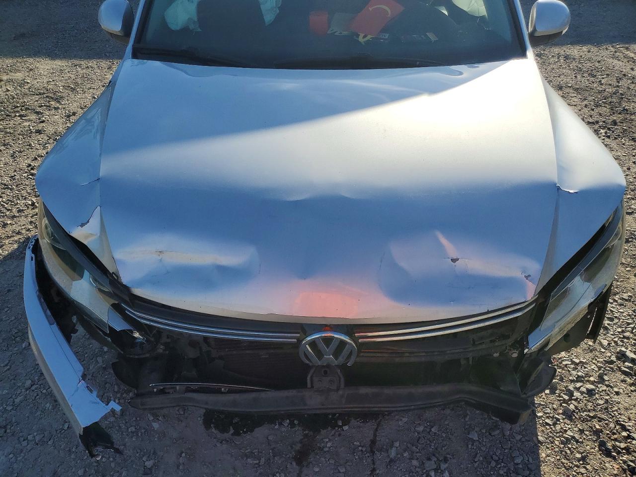 Volkswagen Tiguan S