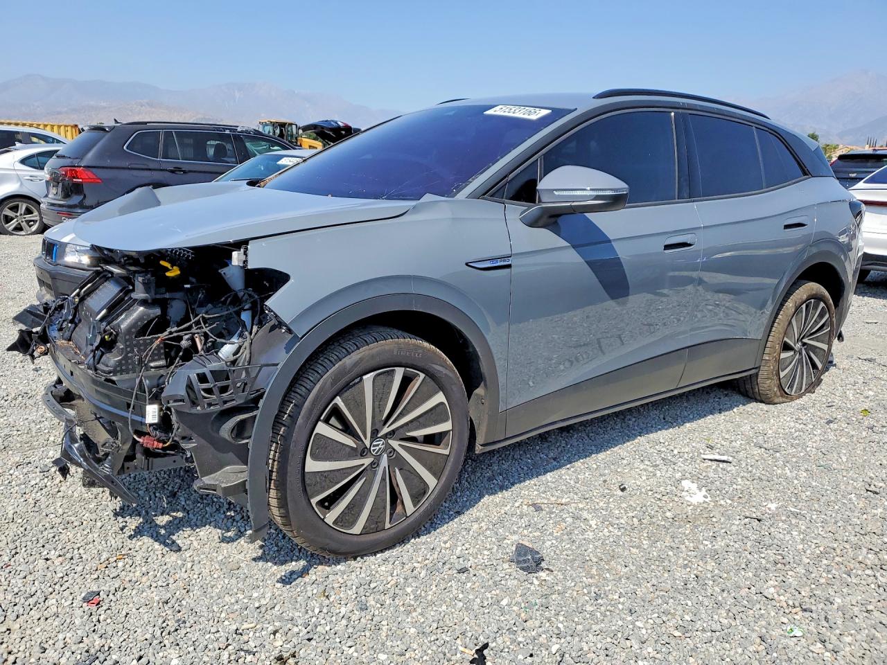 Salvage Volkswagen ID.4 Image
