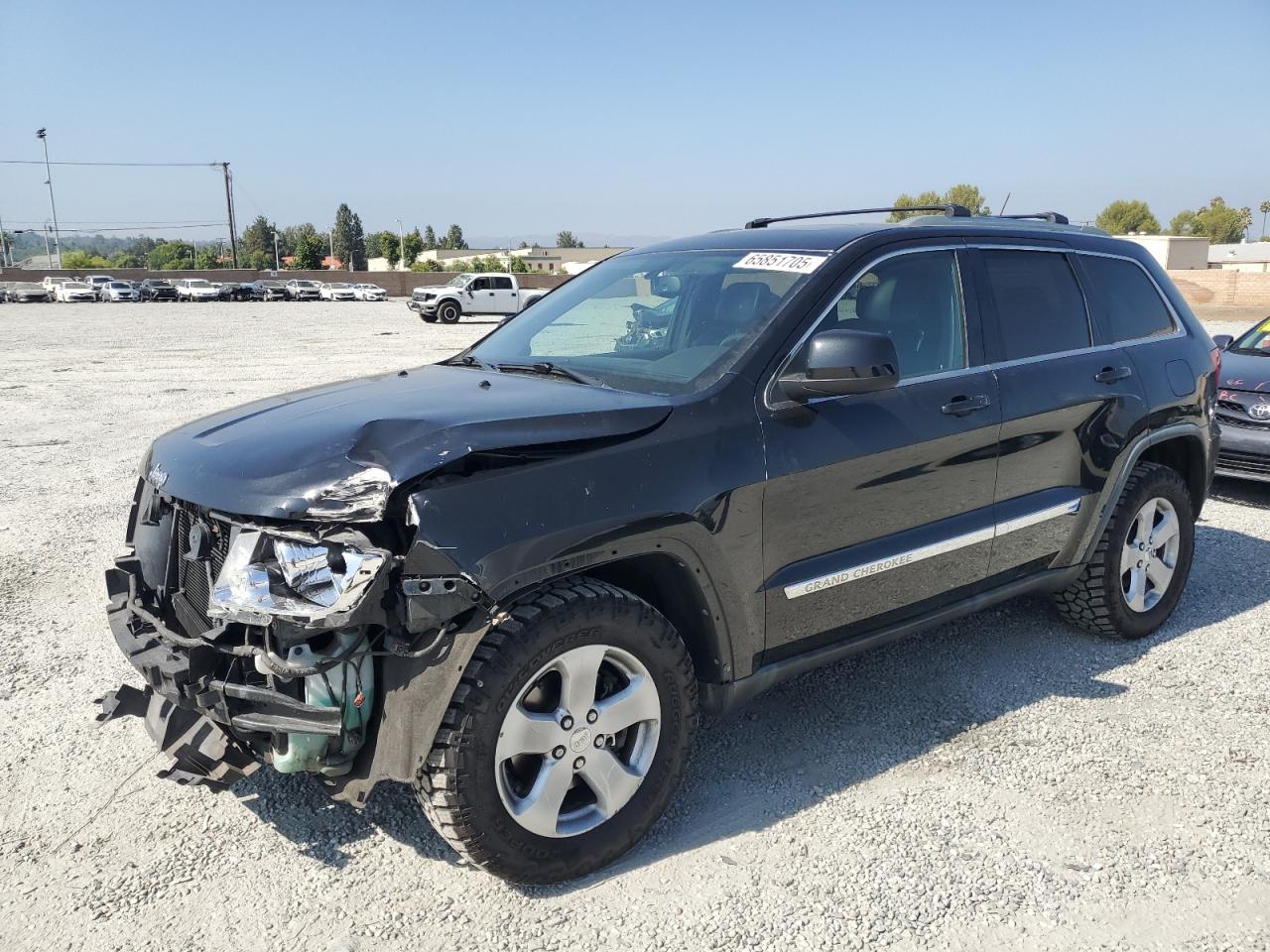 Salvage Jeep Grand Cherokee Image
