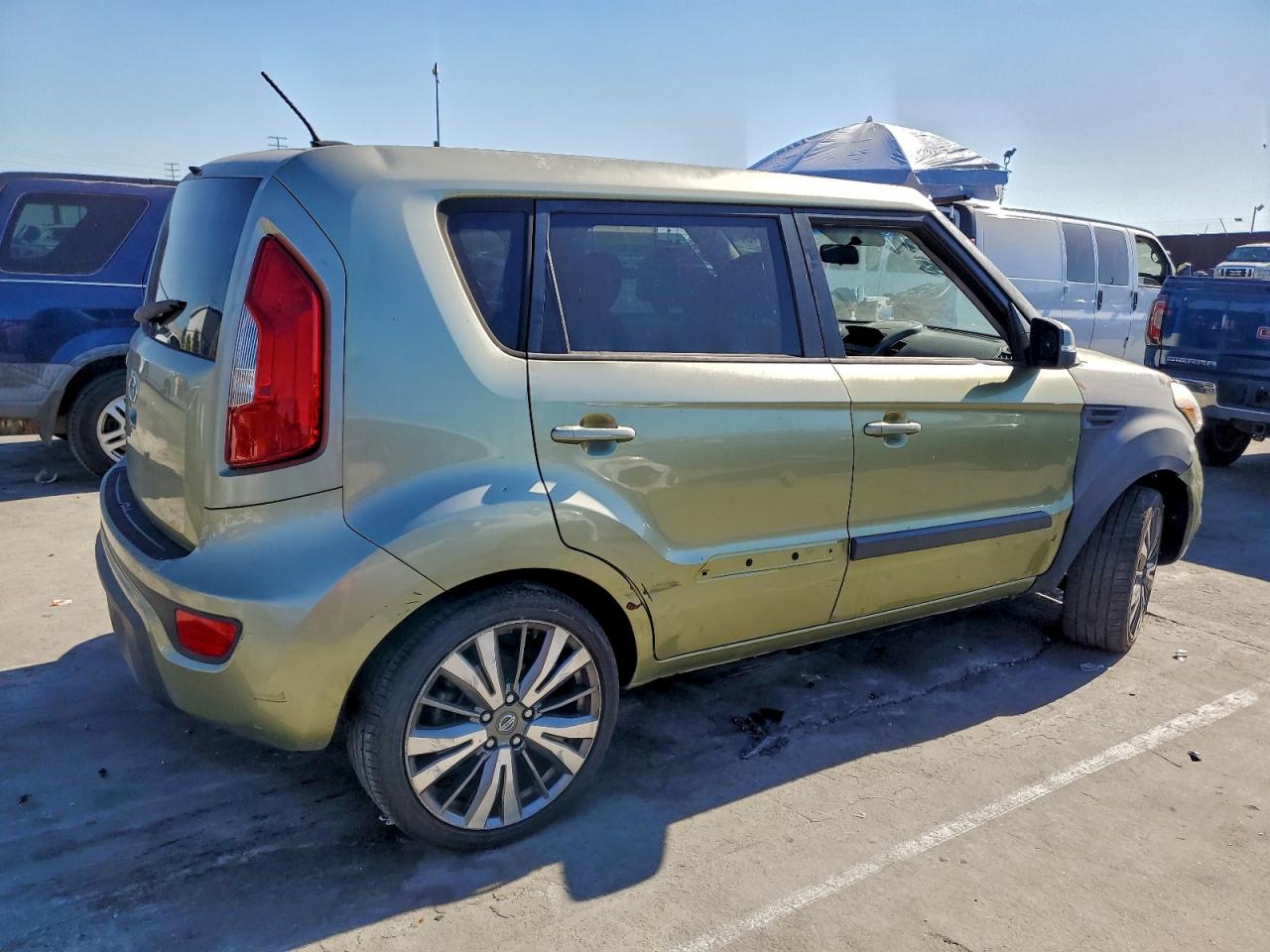 Kia Soul +