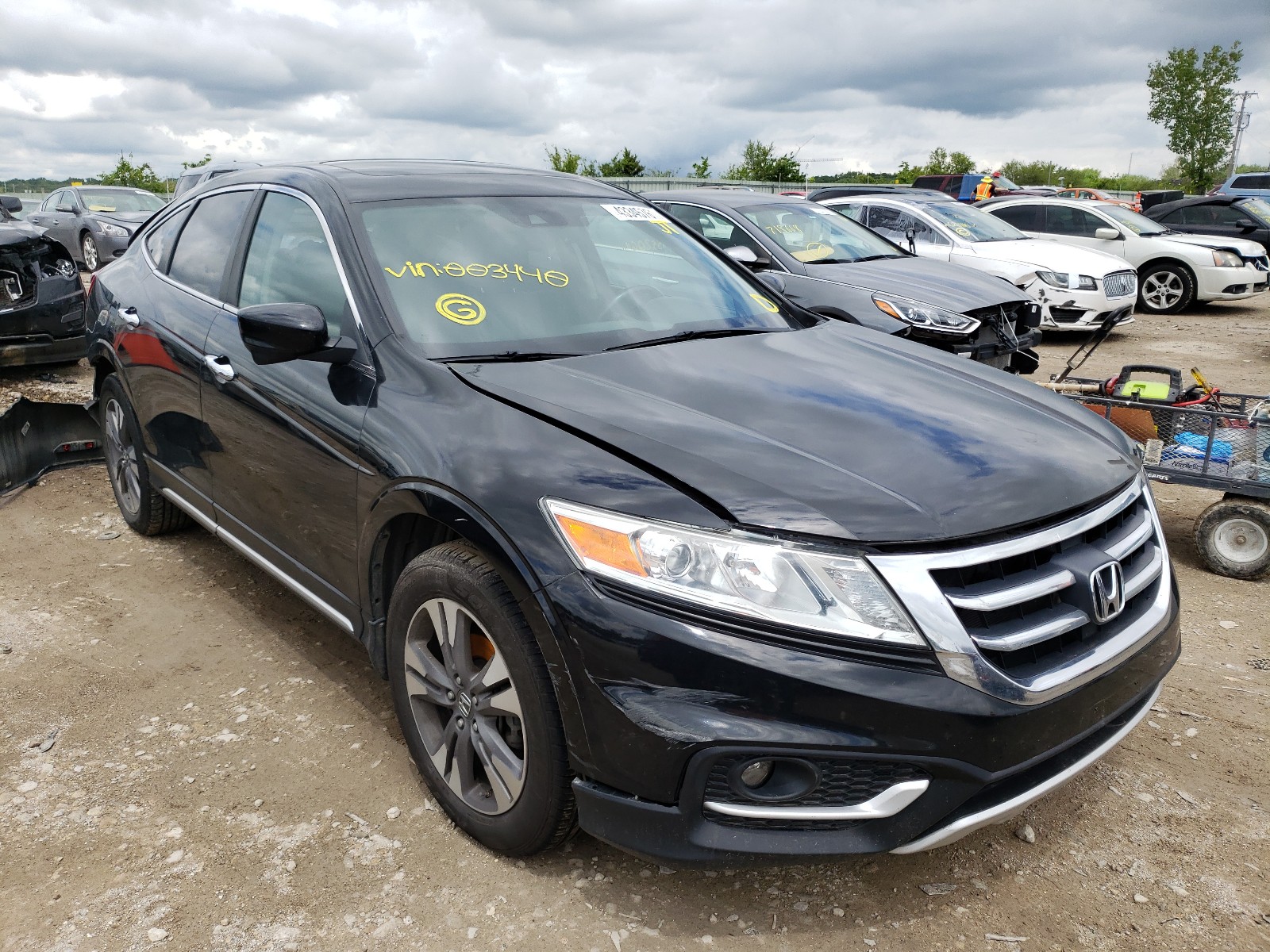 Salvage Honda Crosstour Image