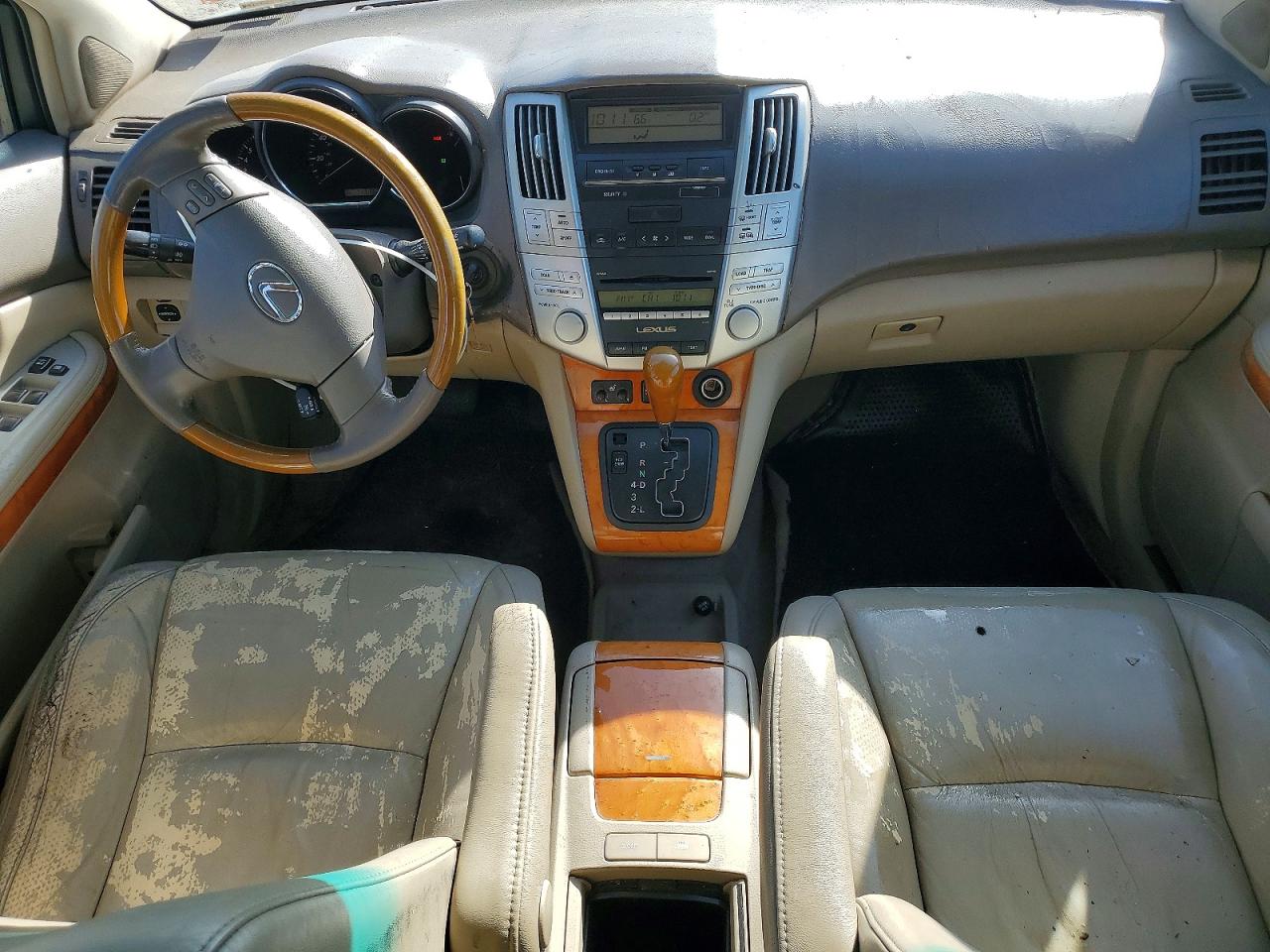 Lexus RX Base