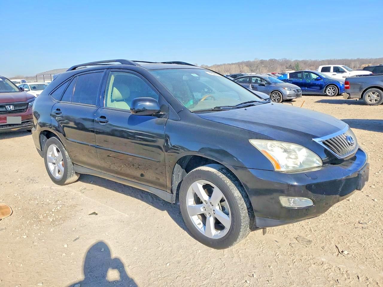 Lexus RX Base