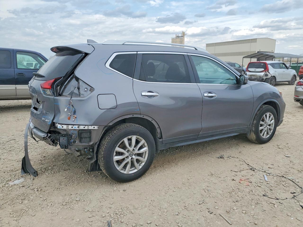 Nissan Rogue Sv