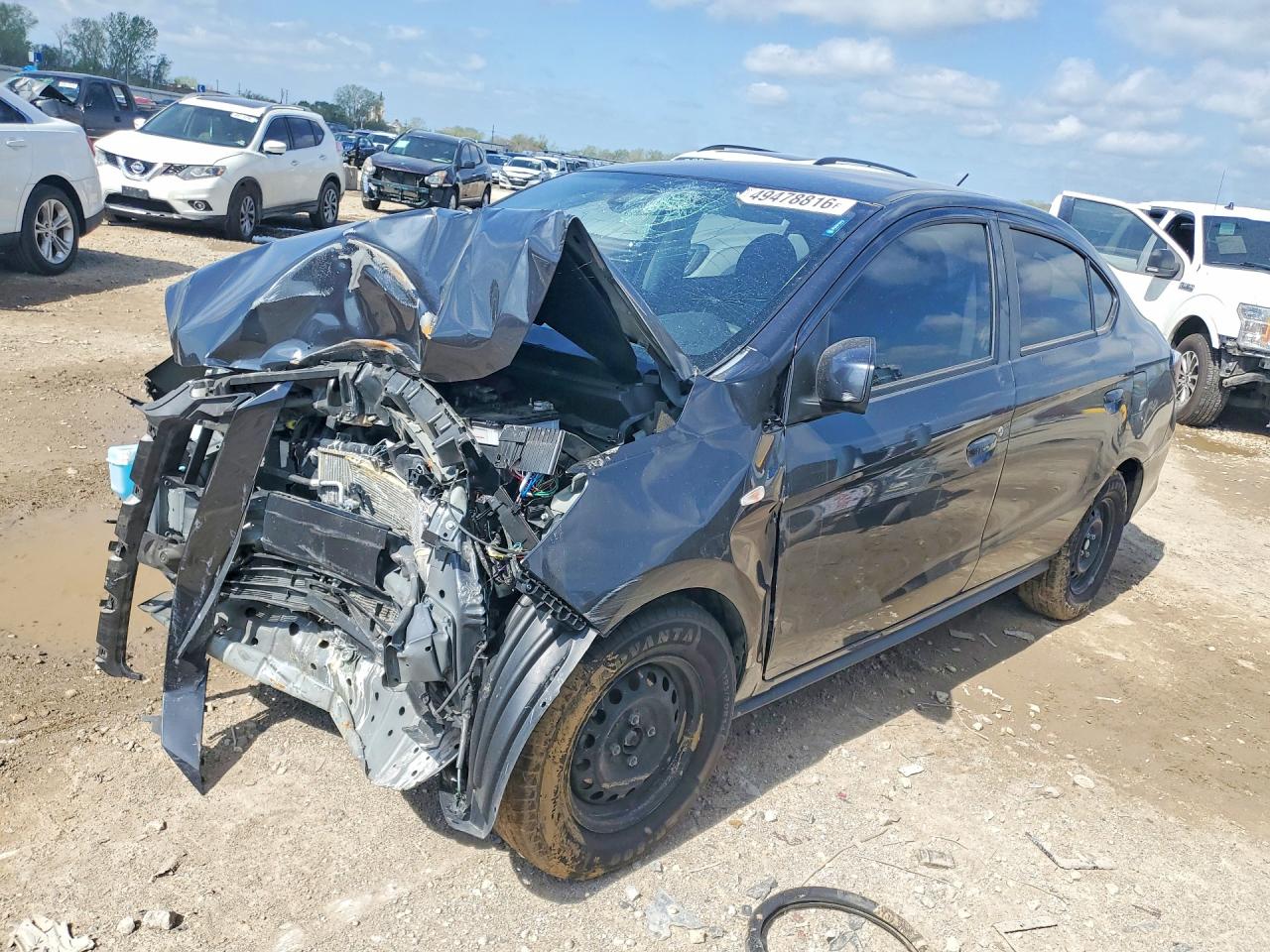 Salvage Mitsubishi Mirage Image