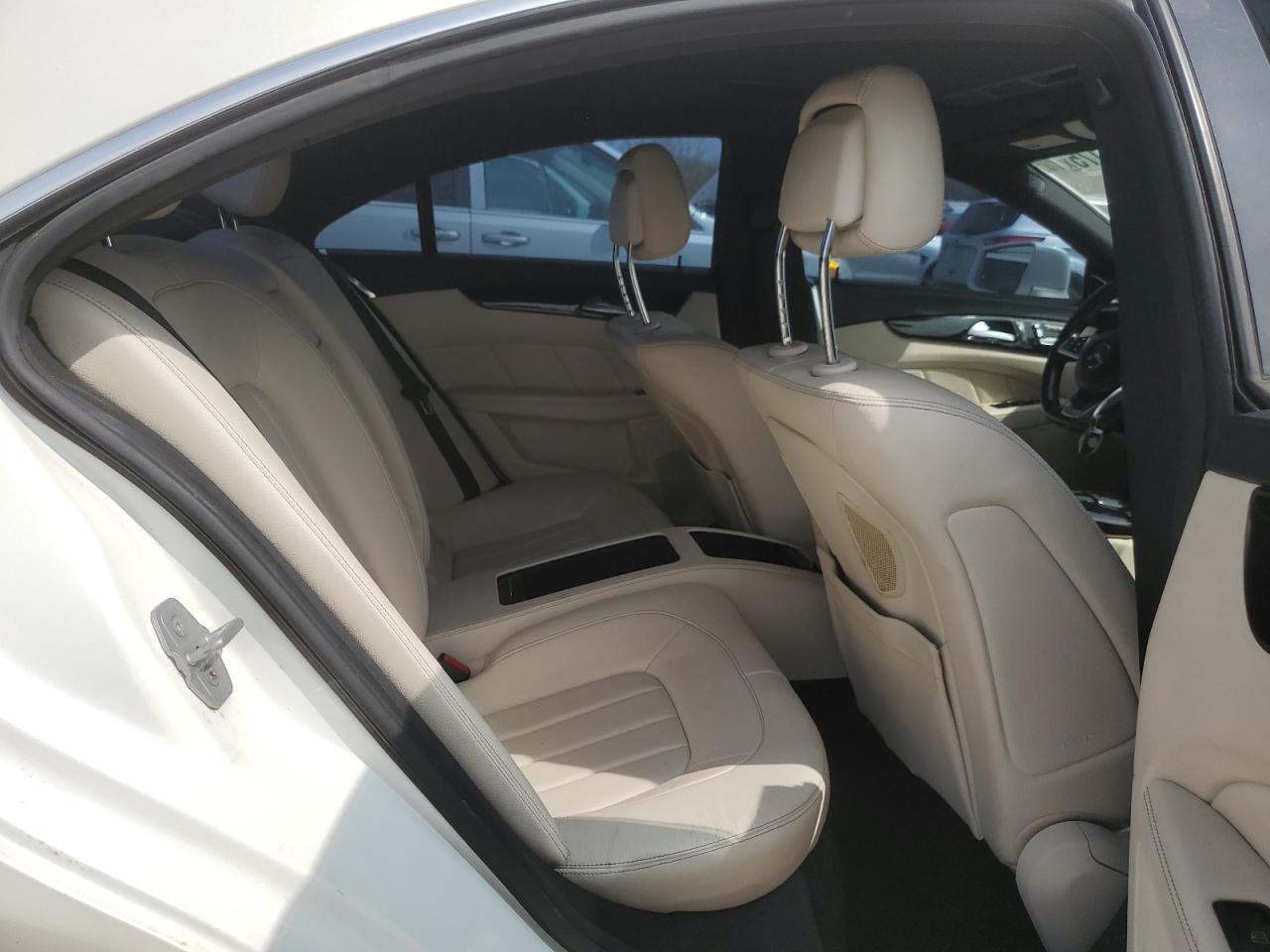 Mercedes-Benz C-Class 400