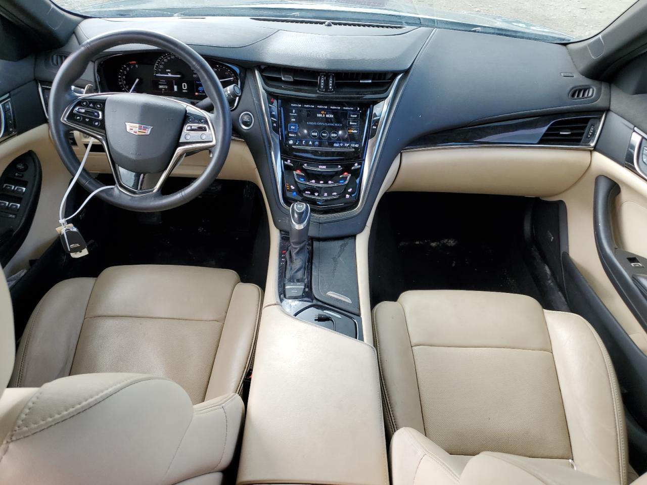 Cadillac CTS Luxury