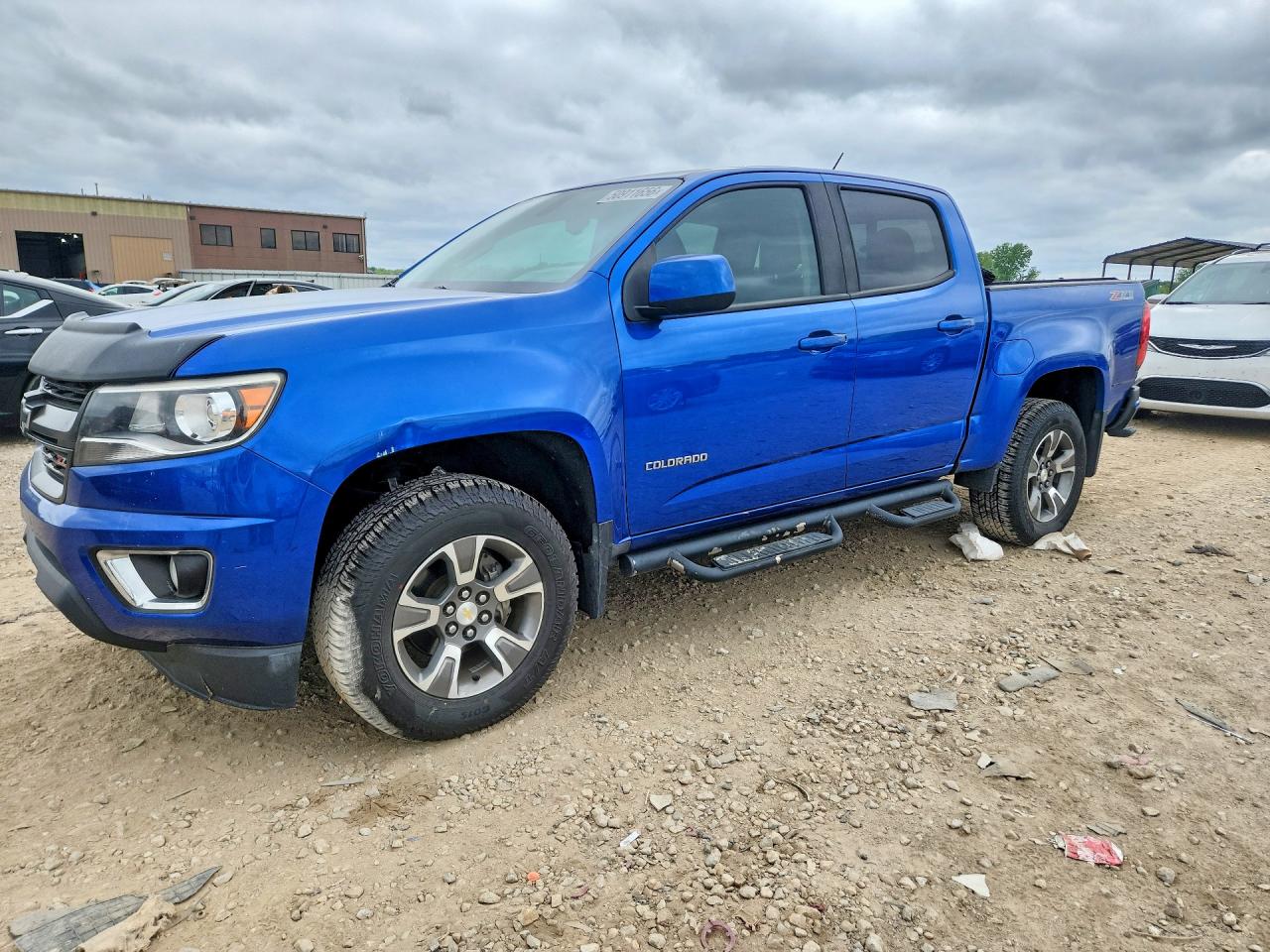 Salvage Chevrolet Colorado Image