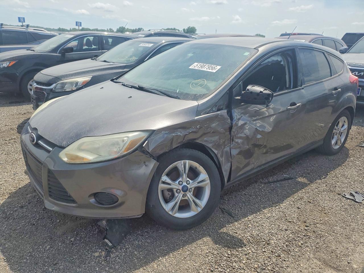Salvage Ford Focus Image