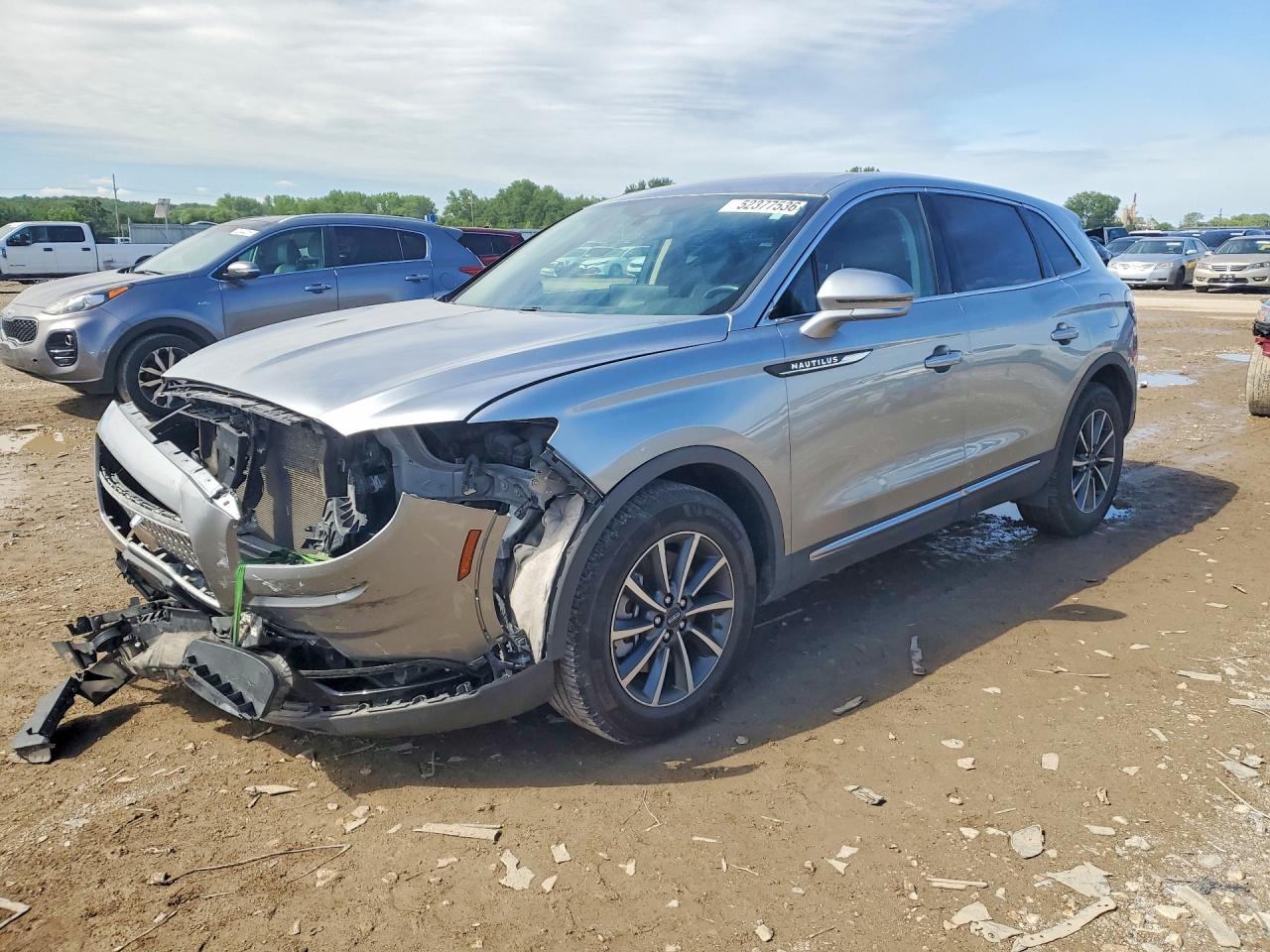 Salvage Lincoln Nautilus Image