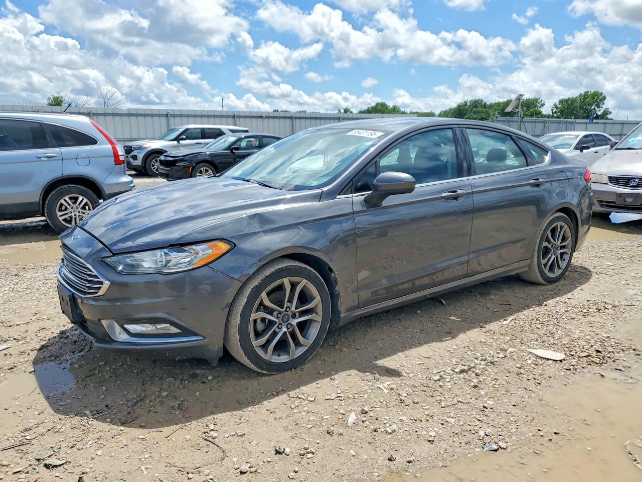 Salvage Ford Fusion Image