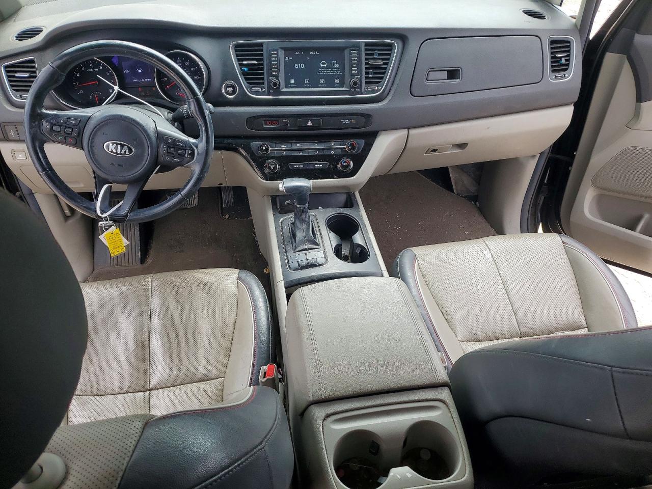 Kia Sedona Lx
