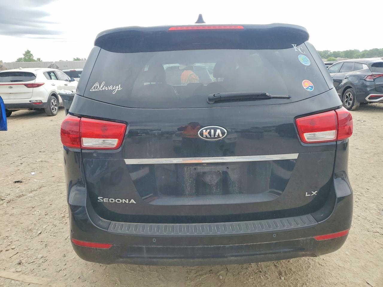 Kia Sedona Lx
