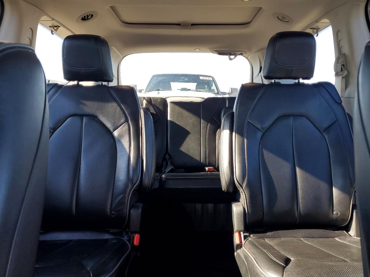 Chrysler Pacifica Limited