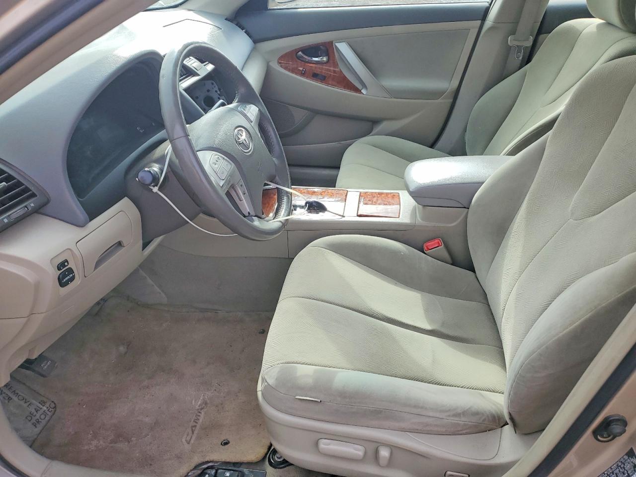 Toyota Camry Base