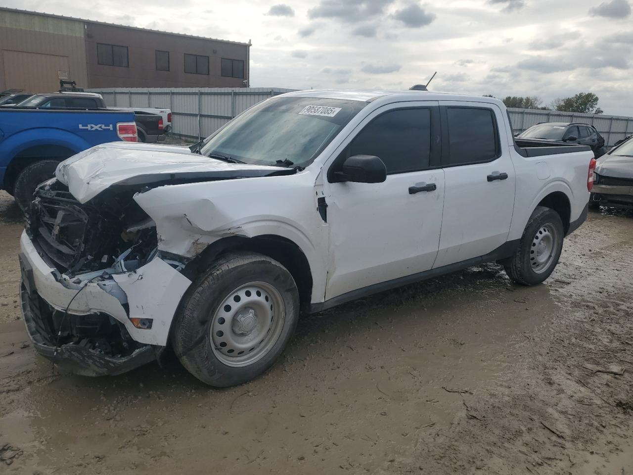 Salvage Ford Maverick Image