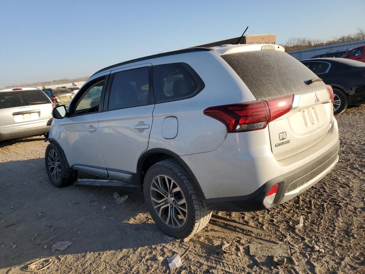 Mitsubishi Outlander Se