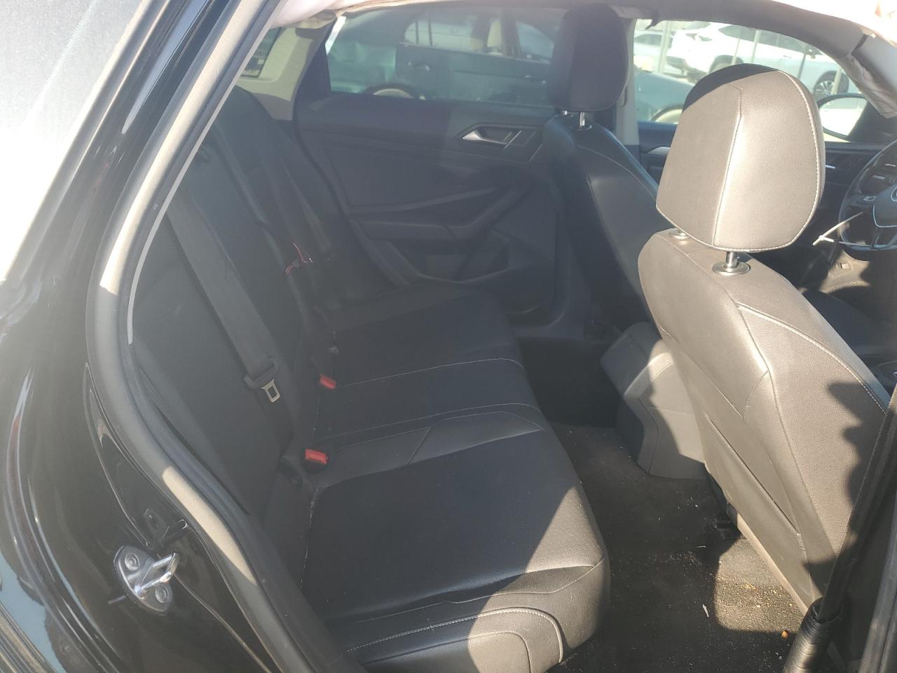 Volkswagen Jetta S