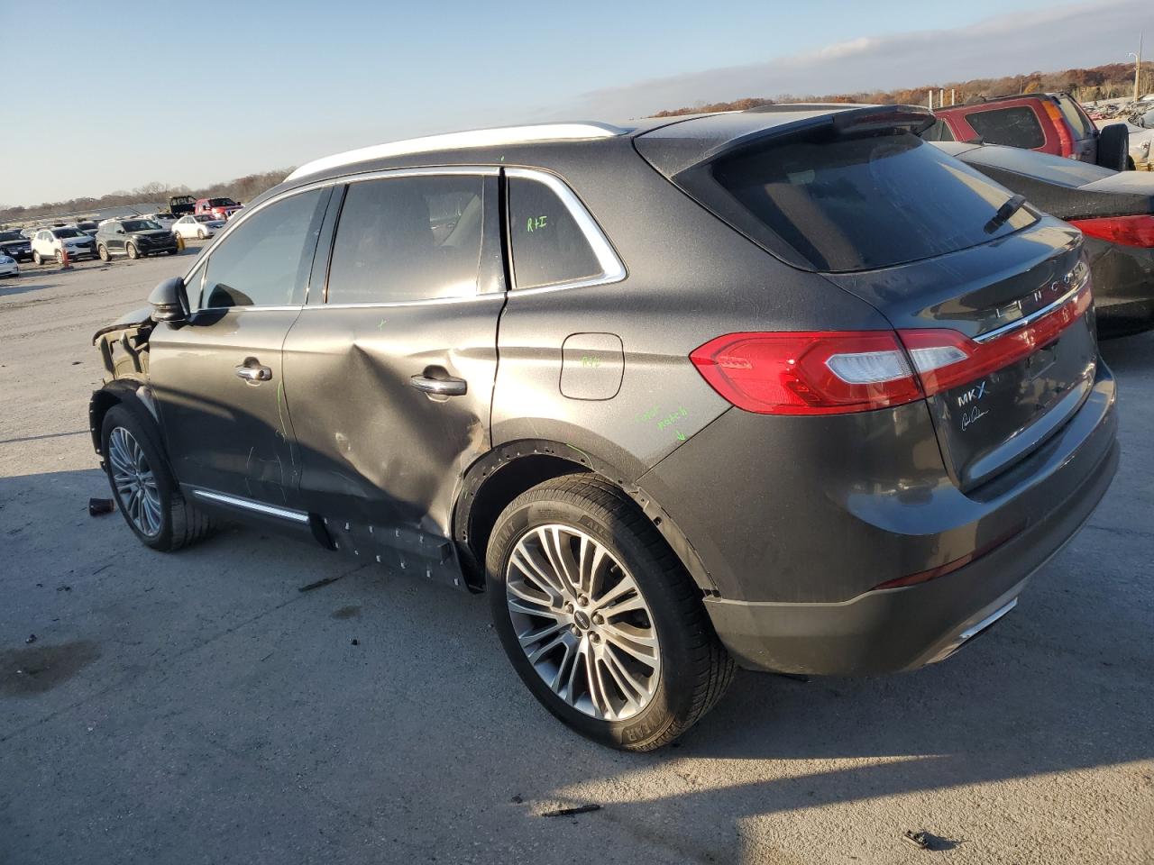 Lincoln MKX Reserve