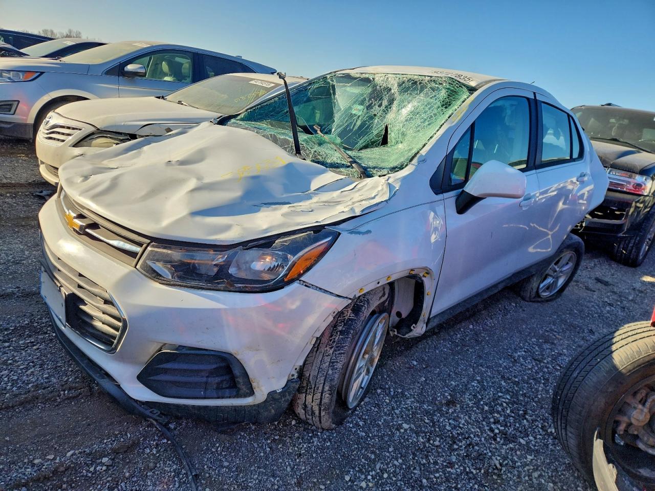 Salvage Chevrolet Trax Image