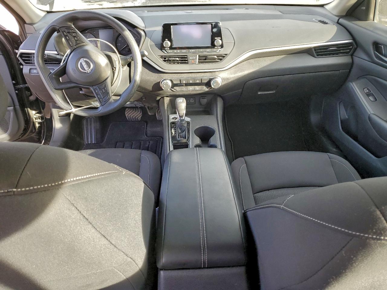 Nissan Altima S
